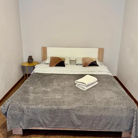 Apartament Old With Parking