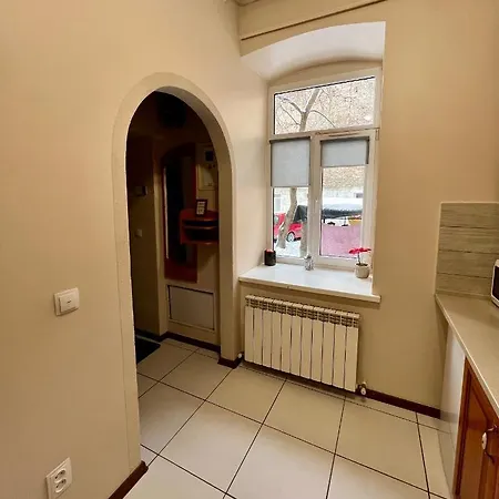 Old With Parking Apartment *