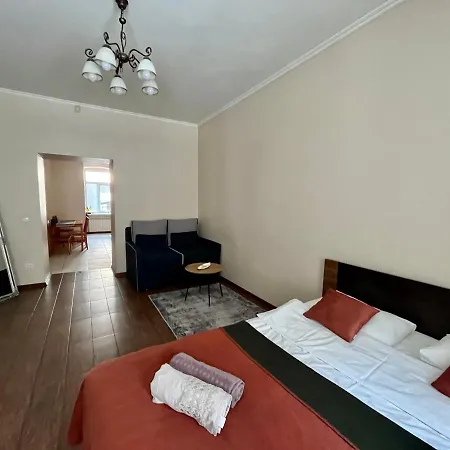 Old With Parking Apartment *