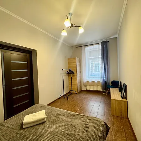 Old With Parking * Lemberg