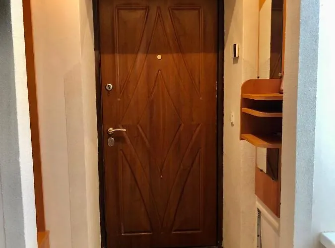 Apartamento Old With Parking Leópolis