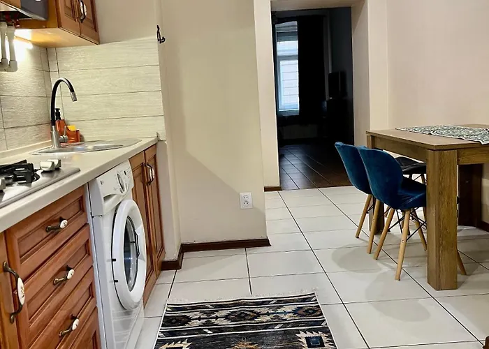 Old With Parking Apartamento *