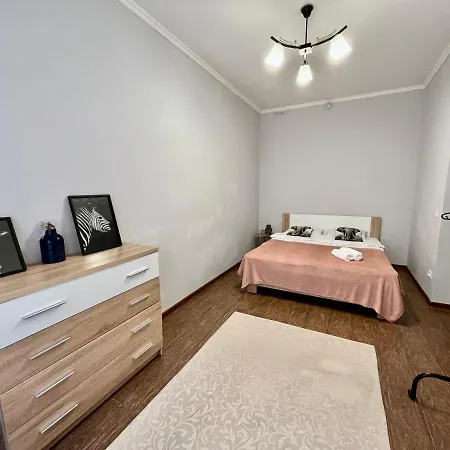 Apartman Old With Parking